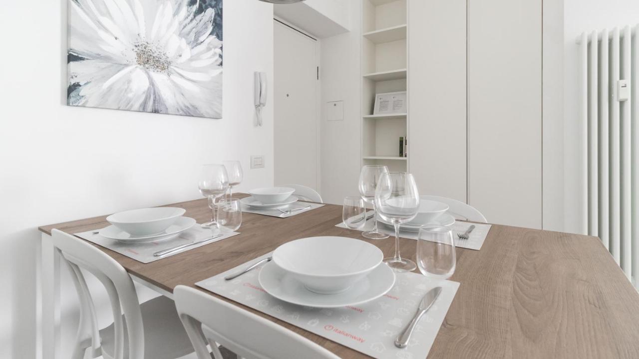 Apartament Italianway - Vincenzo Monti 29 Mediolan Zewnętrze zdjęcie